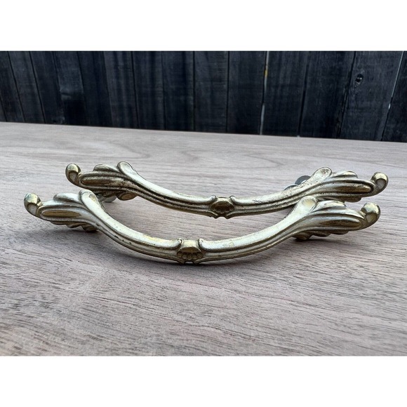 Vintage French Provincial Pull Handle Lot of 2 Drawer Furniture Restoration - Picture 4 of 7